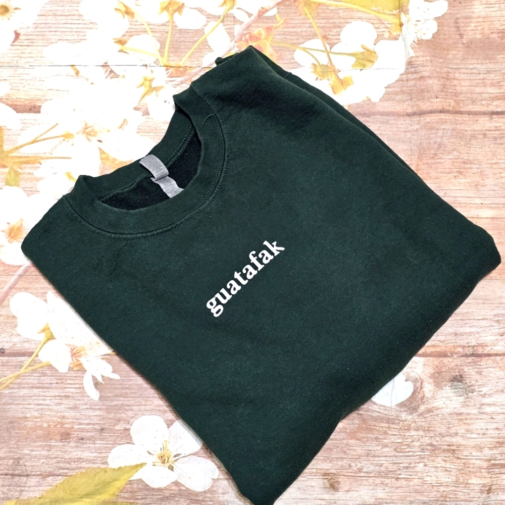 Gildan Men's Dark Green Crewneck Sweater